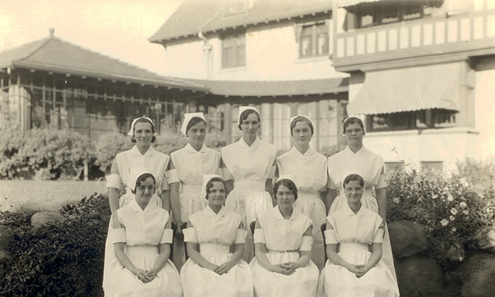 A group of BDCH nurses from 1934